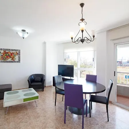 Global Properties, Frente A La Nau En Apartment *